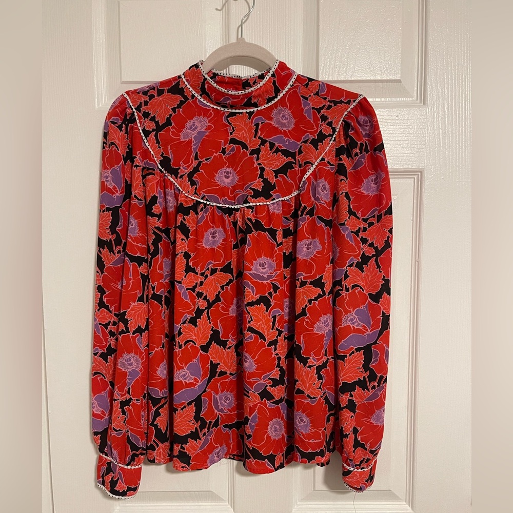 Who What Wear Blouse Size M
